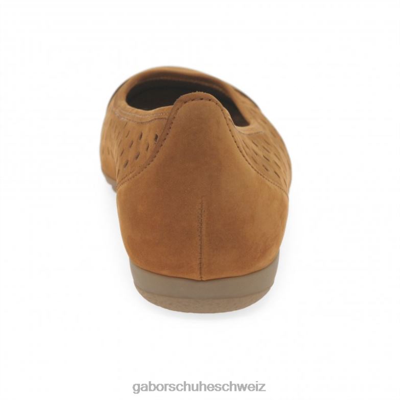 Schuhwerk Frauen Gabor Brandy-Nubuk Freizeitschuhe mit gestanzten Details und Rüschen XTX0278
